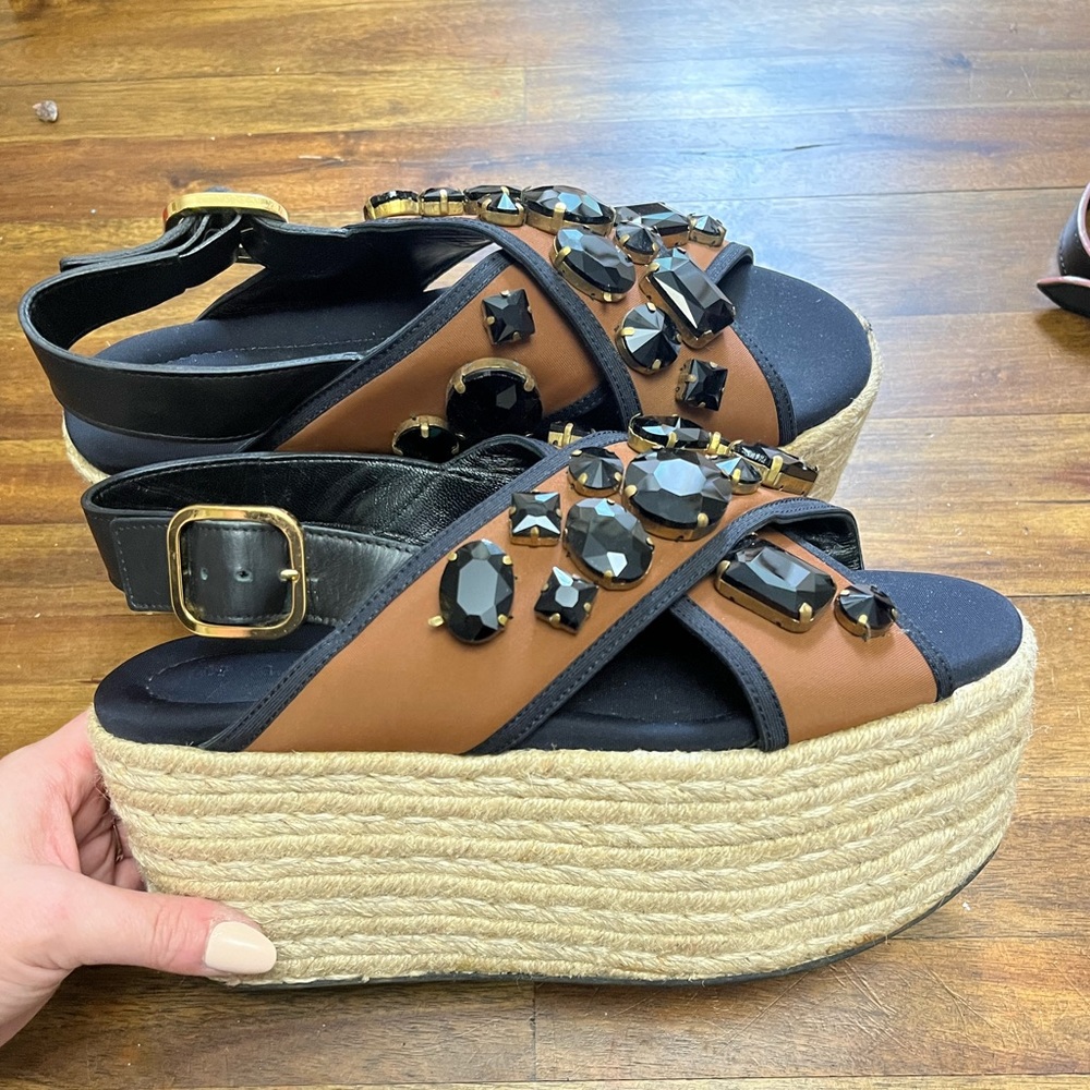 Hard to find platform Marni sandals. Brown satin with black stones